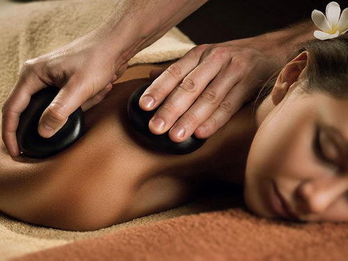 Massage Da Nong Hot Stone Massage chua lanh.jpeg